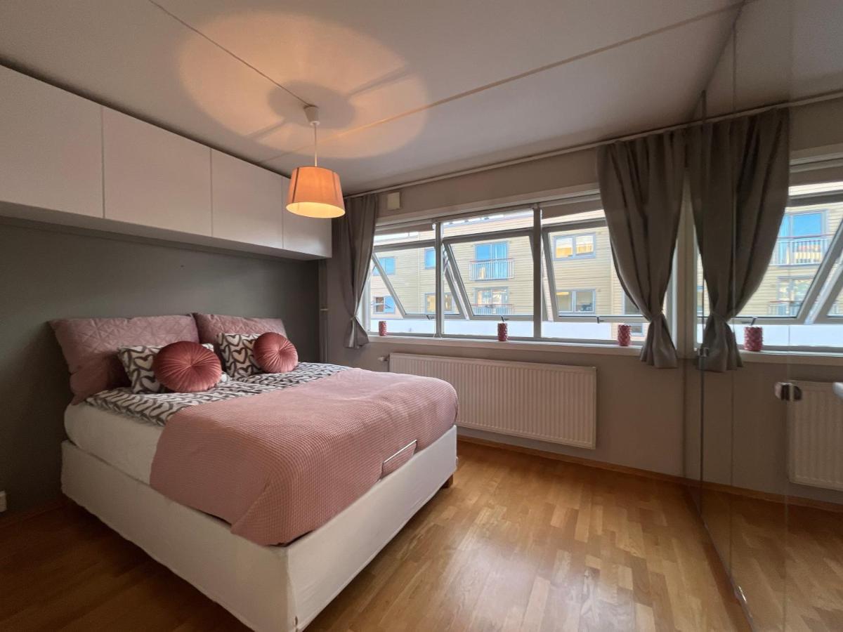 City Center Flat W Roof Top Terrace & Free Parking Oslo Dış mekan fotoğraf